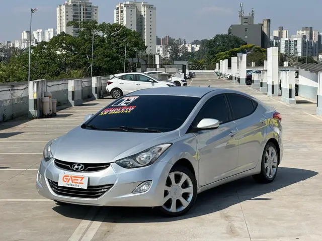 Carro Hyundai Elantra 2012 Sedan 1.8 GLS (aut)