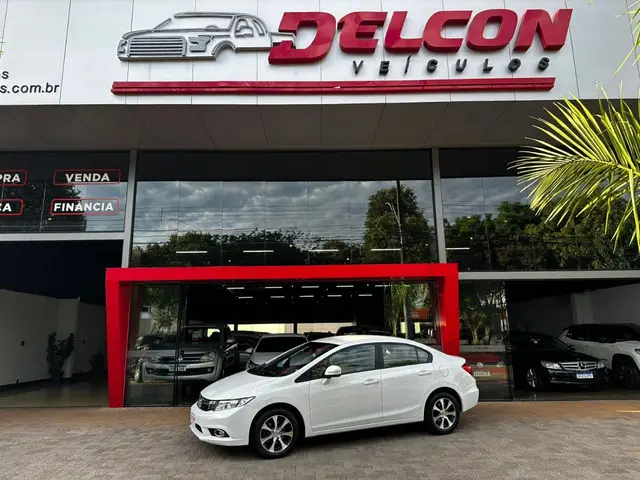Carro Honda Civic 2014 New  LXR 2.0 i-VTEC (Aut) (Flex)