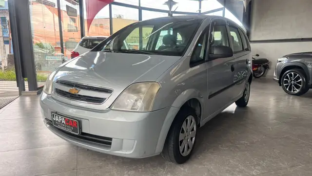 Carro Chevrolet Meriva 2010 Joy 1.4 (Flex)