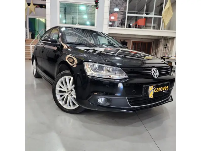 Carro Volkswagen Jetta 2013 2.0 TSI Highline DSG