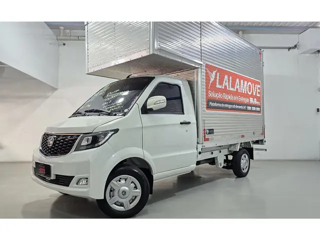 Carro Effa V21 2026 1.5 Baú CS