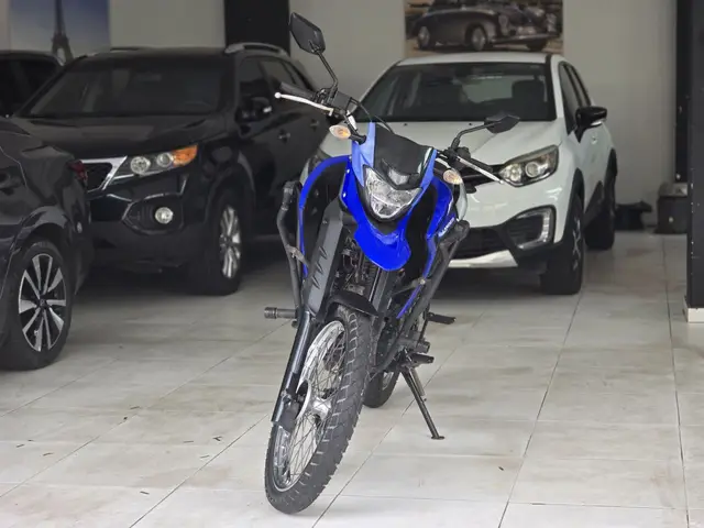 Moto Yamaha XTZ 250 Lander 2023 ABS