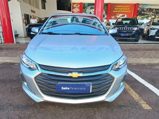 Carro Chevrolet Onix 2023 LT 1.0 Turbo