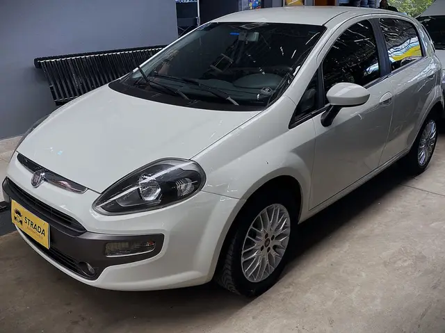 Carro Fiat Punto 2014 Essence 1.6 16V (Flex)