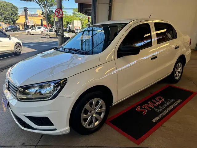 Carro Volkswagen Voyage 2023 1.0 MPI (Flex)