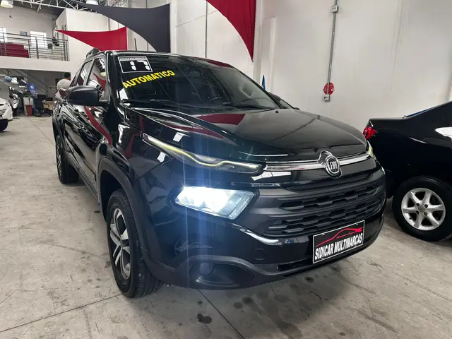 Carro Fiat Toro 2017 Freedom 2.4 TigerShark AT9 (Flex)