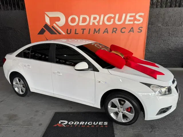 Carro Chevrolet Cruze 2013 LT 1.8 16V Ecotec (Flex)