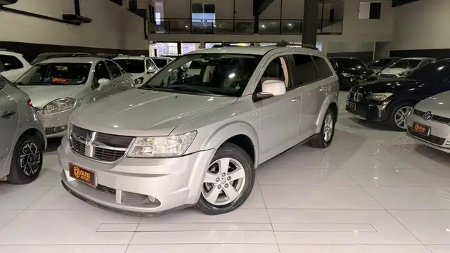 Carro Dodge Journey 2010 SXT 2.7 V6