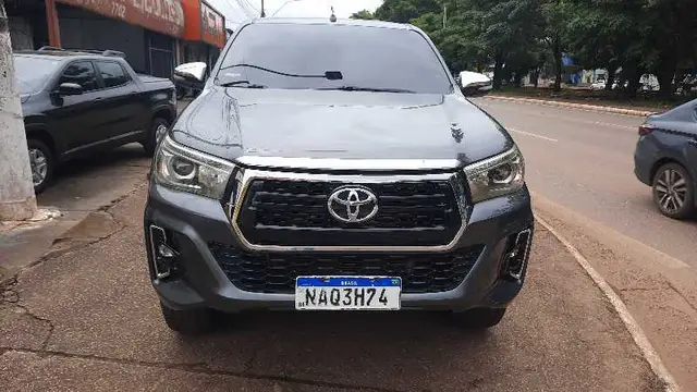 Carro Toyota Hilux Cabine Dupla 2017 Hilux 2.8 16v TDI SRV CD 4x4 (Aut)