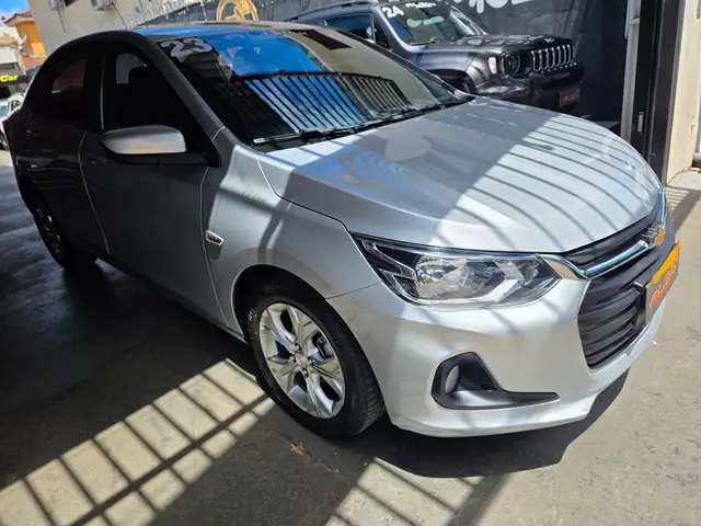 Carro Chevrolet Onix 2023 LTZ 1.0 Turbo