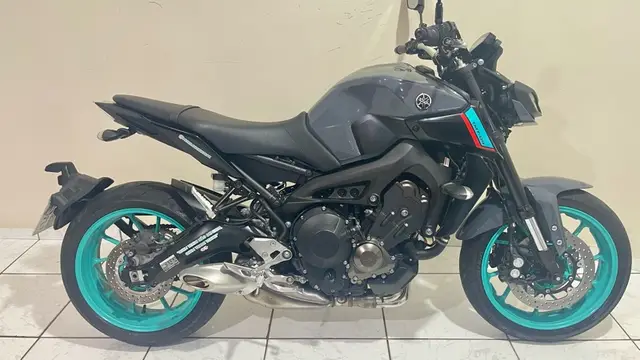 Moto Yamaha MT-09  2024 ABS