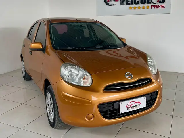 Carro Nissan March 2013 1.0 16V S (Flex)