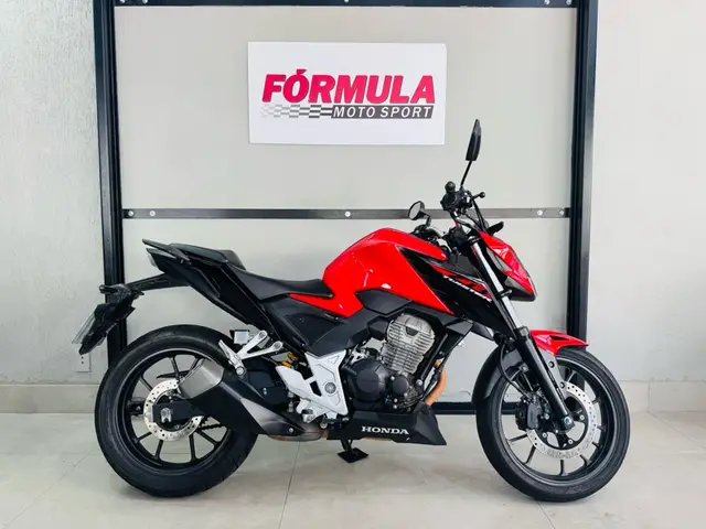 Moto Honda CB 300F Twister 2024 (ABS)