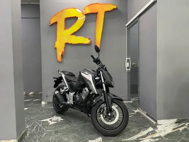 Moto Honda CB 300F Twister 2026 ABS