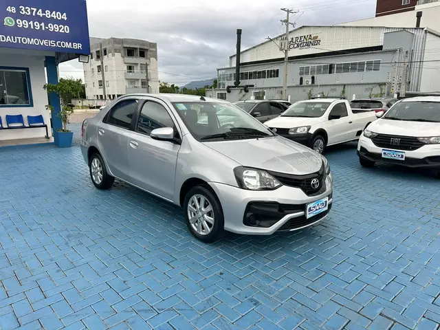 Carro Toyota Etios 2021 X Plus 1.5 (Aut) (Flex)