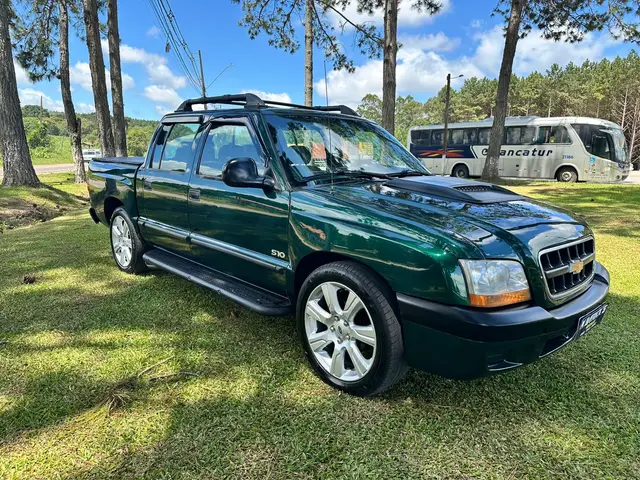 Carro Chevrolet S10 Cabine Dupla 2001 S10 STD 4x2 2.8 (nova série) (Cab Dupla)