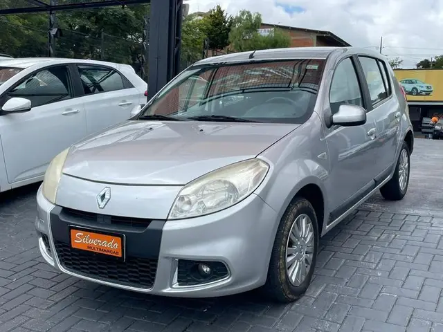 Carro Renault Sandero 2012 Authentique 1.0 16V (flex)