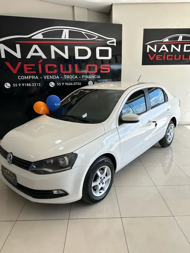 Carro Volkswagen Voyage 2014 1.0 TEC (Flex)