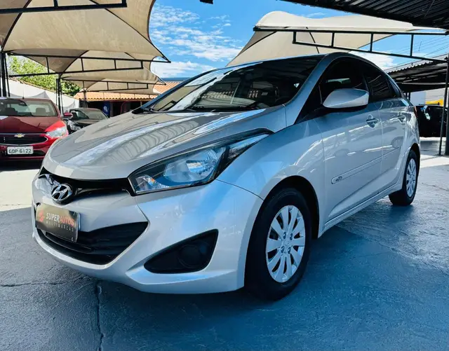 Carro Hyundai HB20S 2014 1.6 Comfort Plus (Flex)
