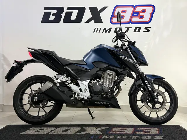 Moto Honda CB 300F Twister 2025 (ABS)