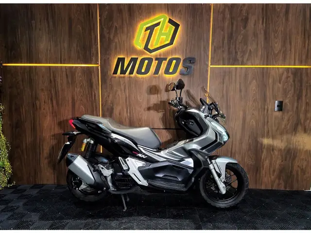 Moto Honda ADV 2023 ABS