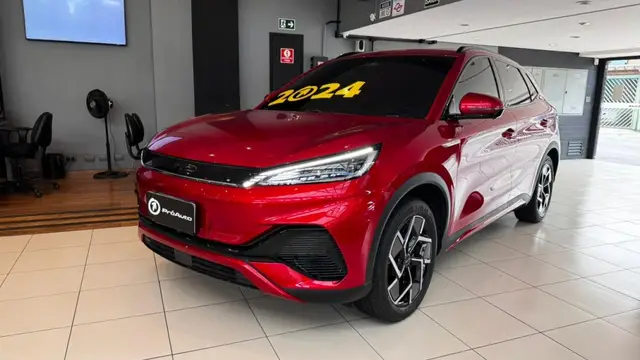 Carro BYD Yuan Plus 2024 EV