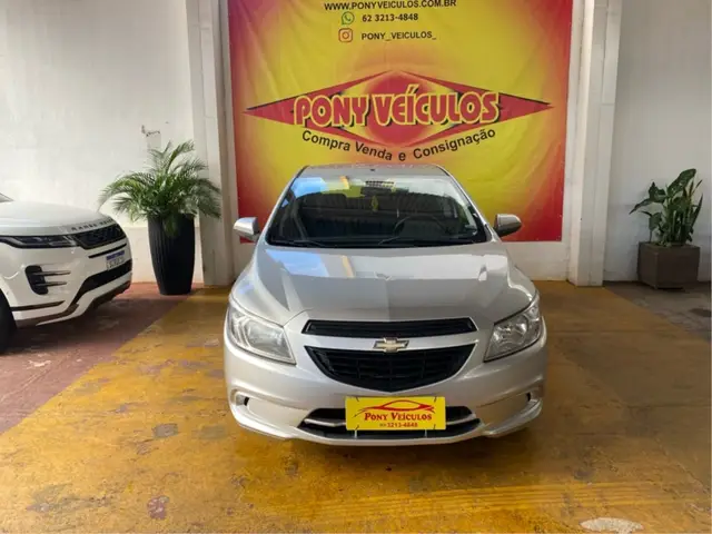 Carro Chevrolet Onix 2017 1.0 Joy SPE/4