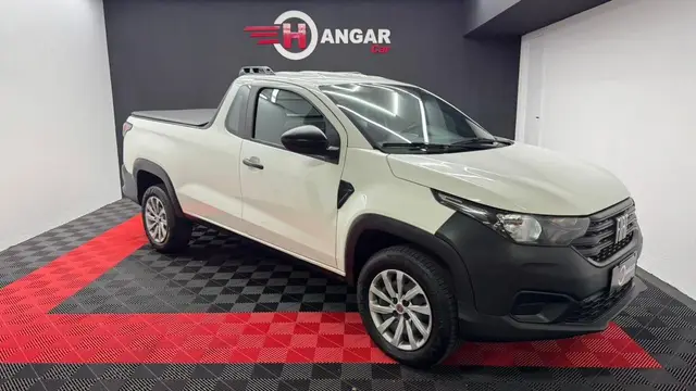 Carro Fiat Strada 2023 Endurance 1.4 Cabine Plus (Flex)
