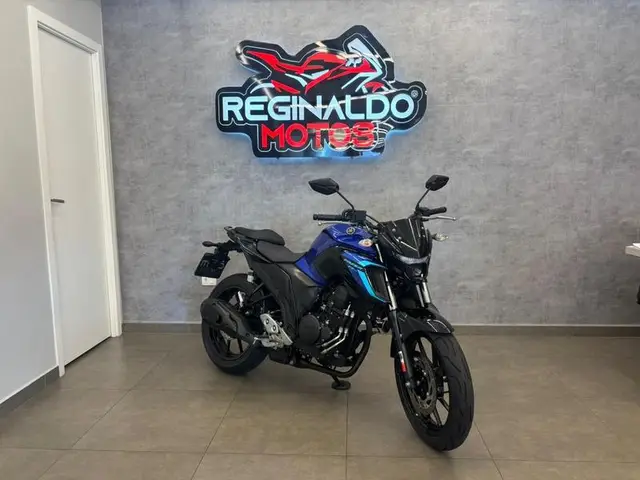 Moto Yamaha Fazer FZ25 2024 Flex