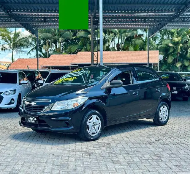 Carro Chevrolet Onix 2015 1.0 LT SPE/4