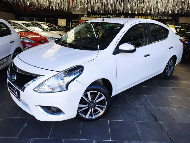 Carro Nissan Versa 2018 1.6 16V SL FlexStart CVT (Flex)
