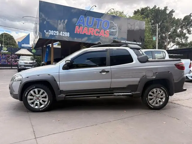 Carro Fiat Strada 2016 Adventure 1.8 16V (Flex) (Cabine Dupla)