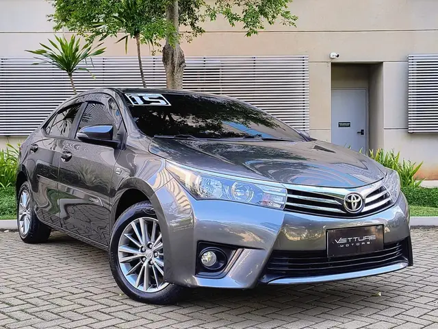 Carro Toyota Corolla 2015 Sedan 1.8 Dual VVT-i GLi (Flex)