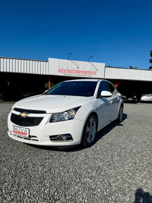 Carro Chevrolet Cruze 2012 LT 1.8 16V Ecotec (Flex)