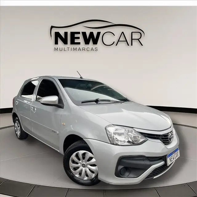 Carro Toyota Etios 2018 X 1.3 (Flex)