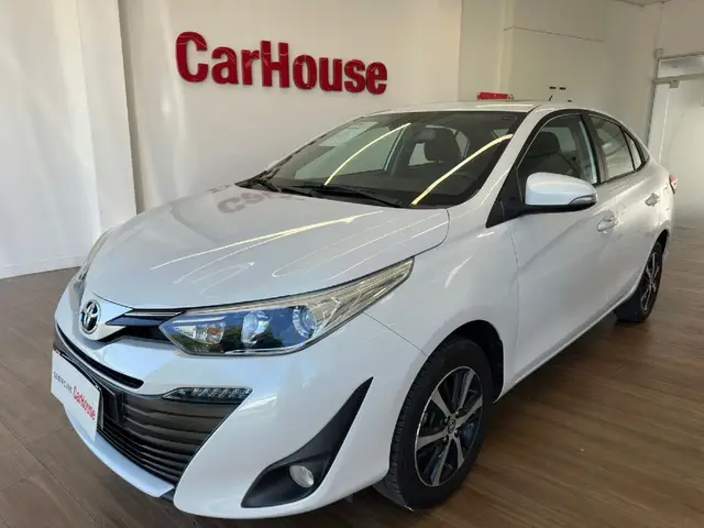 Carro Toyota Yaris 2021 1.5 XLS Connect CVT (Flex)