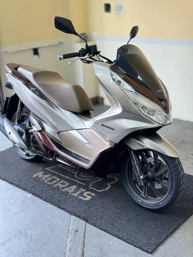 Moto Honda PCX 150 2022 DLX