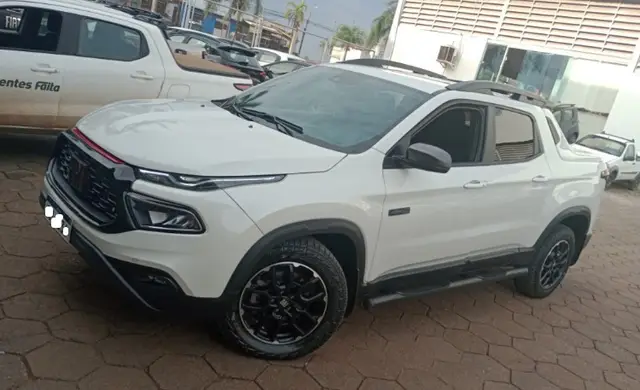 Carro Fiat Toro 2024 Ultra 2.0