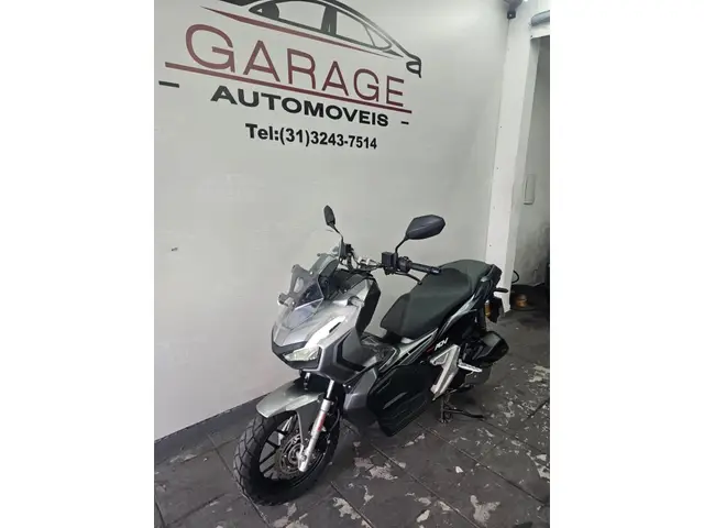 Moto Honda ADV 2023 ABS