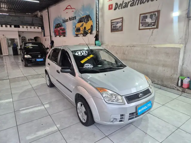 Carro Ford Fiesta Sedan 2009 1.0 (Flex)