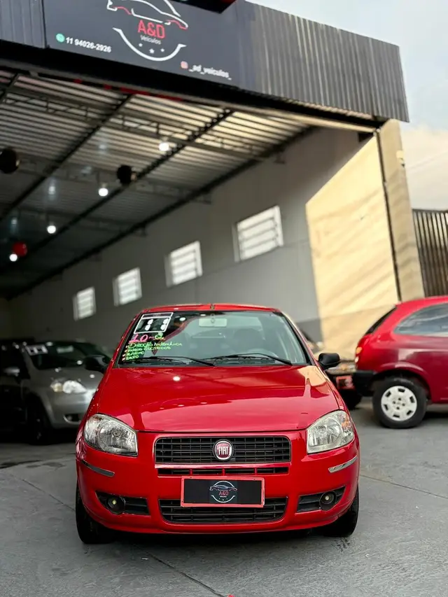 Carro Fiat Siena 2011 Celebration Fire 1.0 8V (Flex)