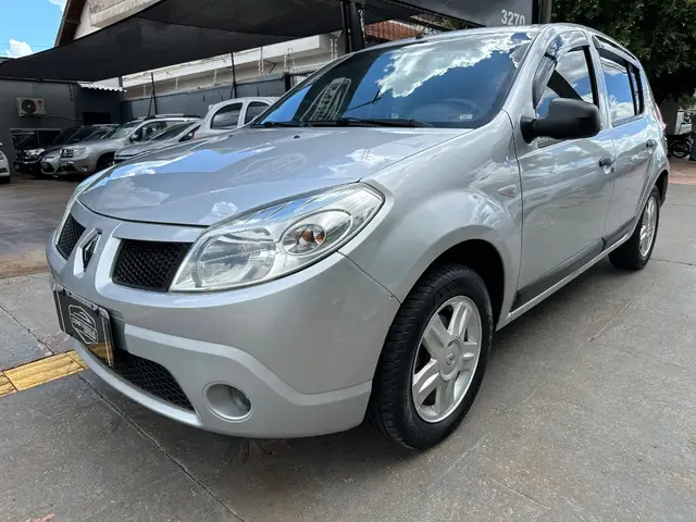 Carro Renault Sandero 2010 Expression 1.6 8V (flex)