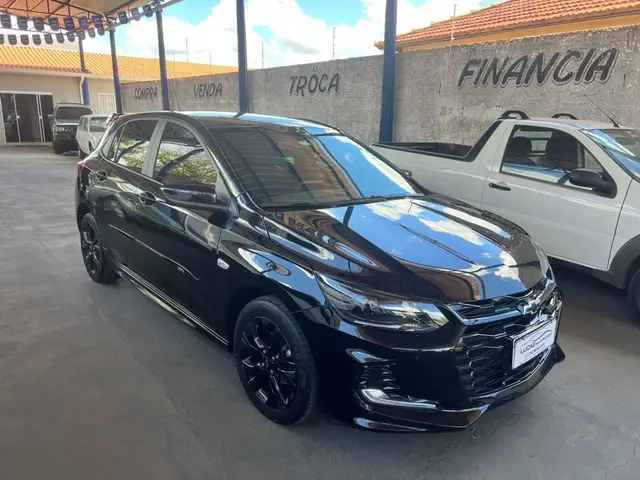 Carro Chevrolet Onix 2024 RS 1.0 Turbo (Aut.)