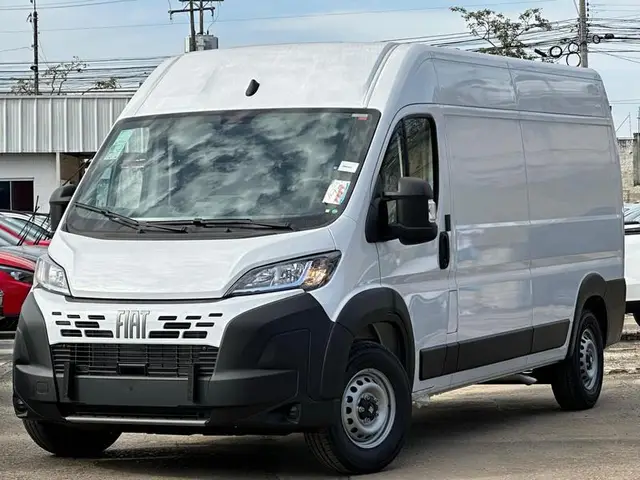 Carro Fiat Ducato 2026 MaxiCargo 2.2 TDI