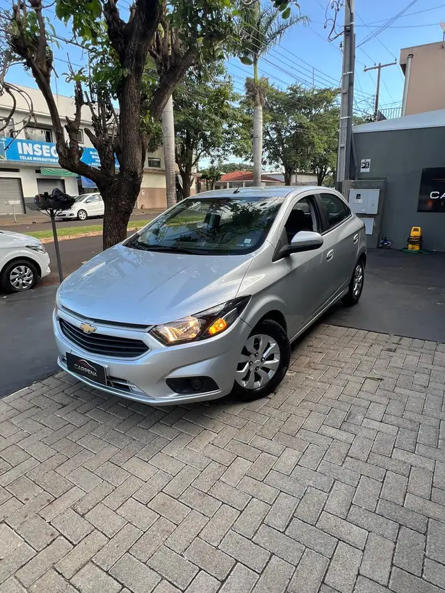 Carro Chevrolet Onix 2019 1.0 LT SPE/4