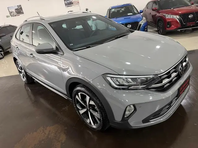 Carro Volkswagen Nivus 2024 Highline 200 TSI
