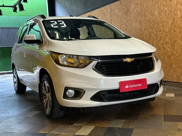 Carro Chevrolet Spin 2023 Premier 1.8 (Aut.)