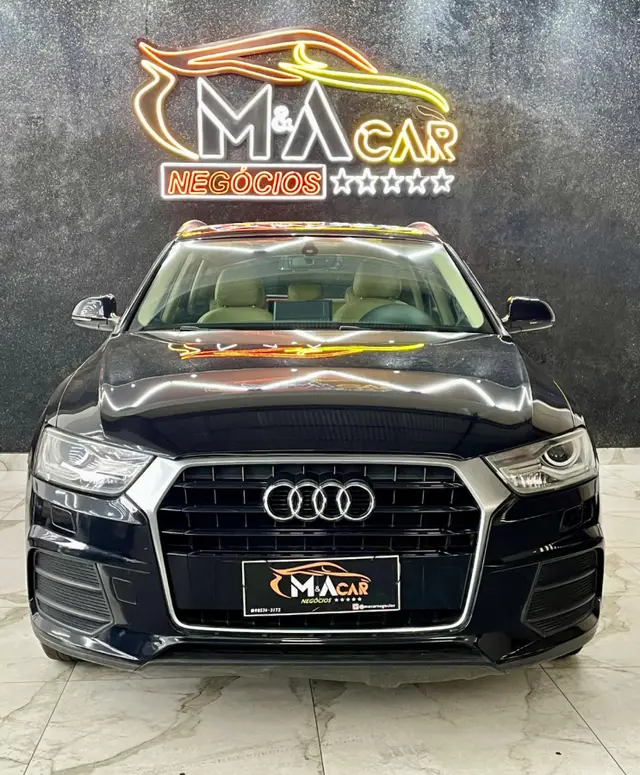 Carro Audi Q3 2017 1.4 TFSI Ambiente S Tronic (Flex)