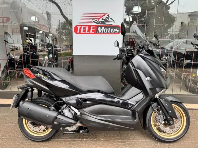 Moto Yamaha XMax 2021 250 (ABS)
