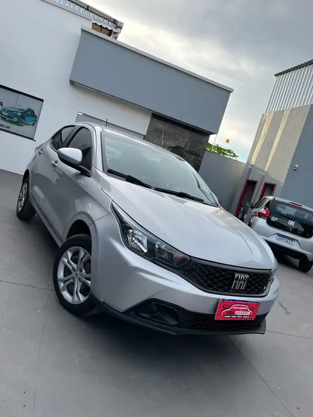 Carro Fiat Argo 2024 Drive 1.0
